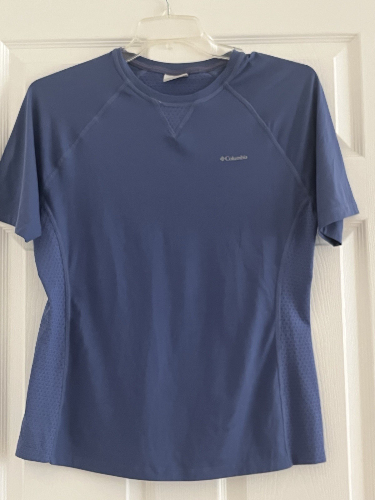 Columbia Women’s L Blue Polyester Athletic Fit Crew Neck Mesh T-Shirt