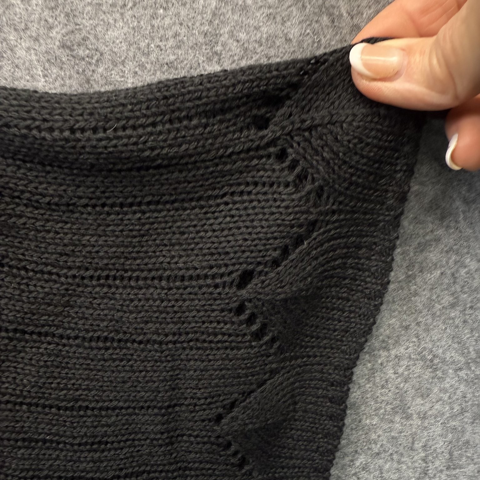 Open Front Women’s Sweater Black XL 100% Polyester Crochet Knit
