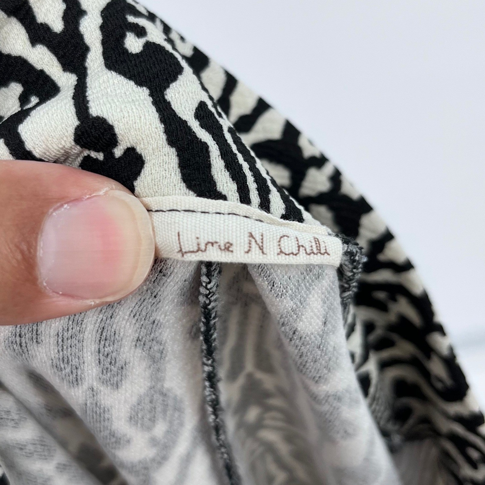 Lime N Chili Palazzo Pants Womens Small Black White Damask Wide Leg Boho Retro