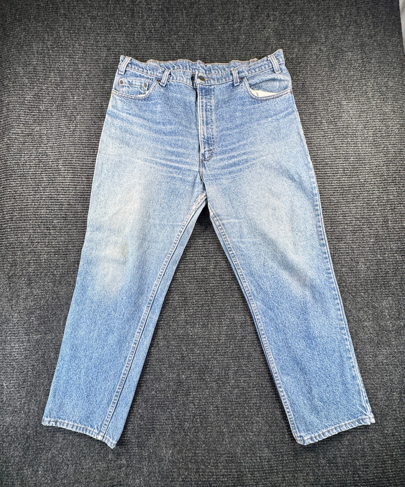 Levi’s 540 Jeans Mens 38×29 Blue Denim Cotton Relaxed Fit High Rise Straight Leg
