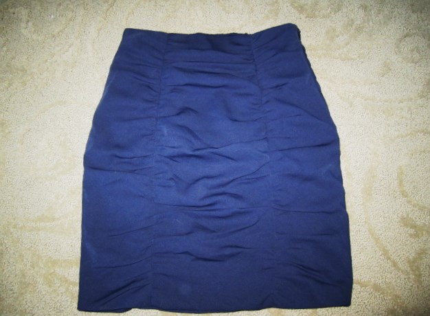 NWOT Nanette Lepore Navy Blue Pleated Skirt – Size 0