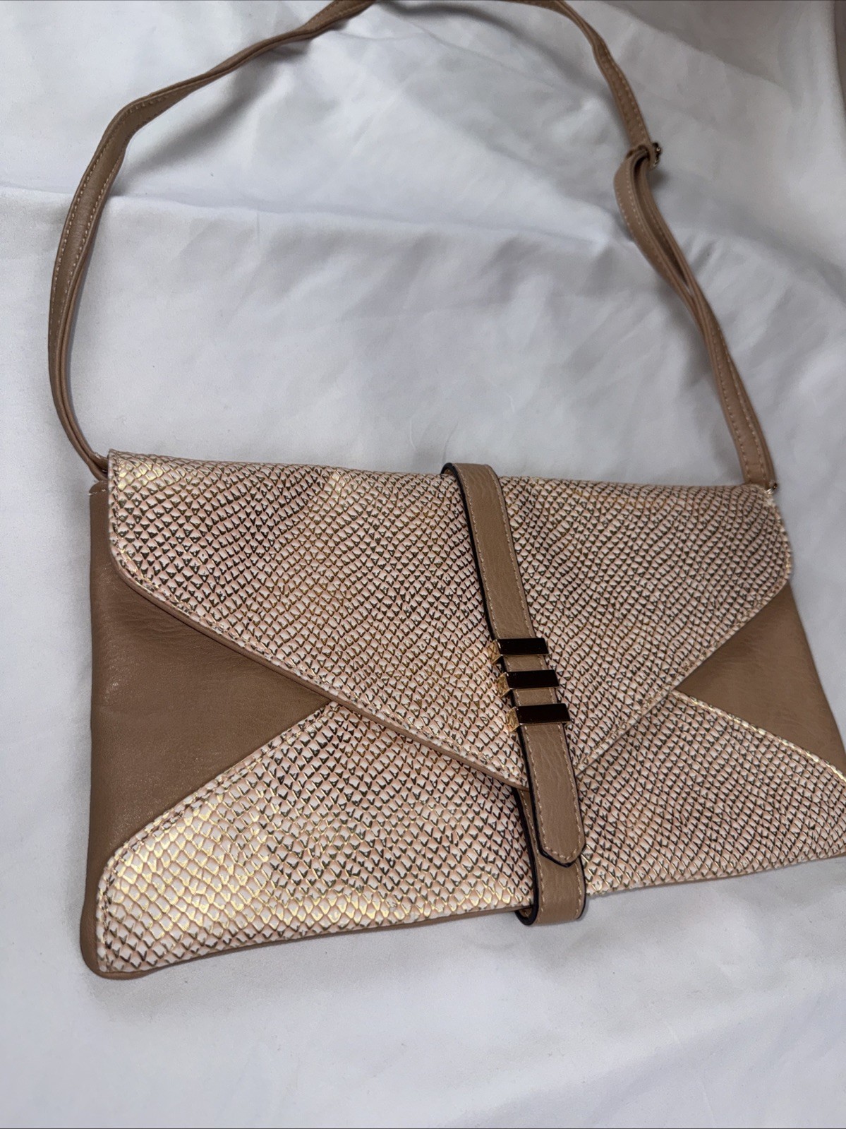 Melie Bianco Vegan Leather Clutch Shoulder Strap Envelope Handbag Rose Gold Bag