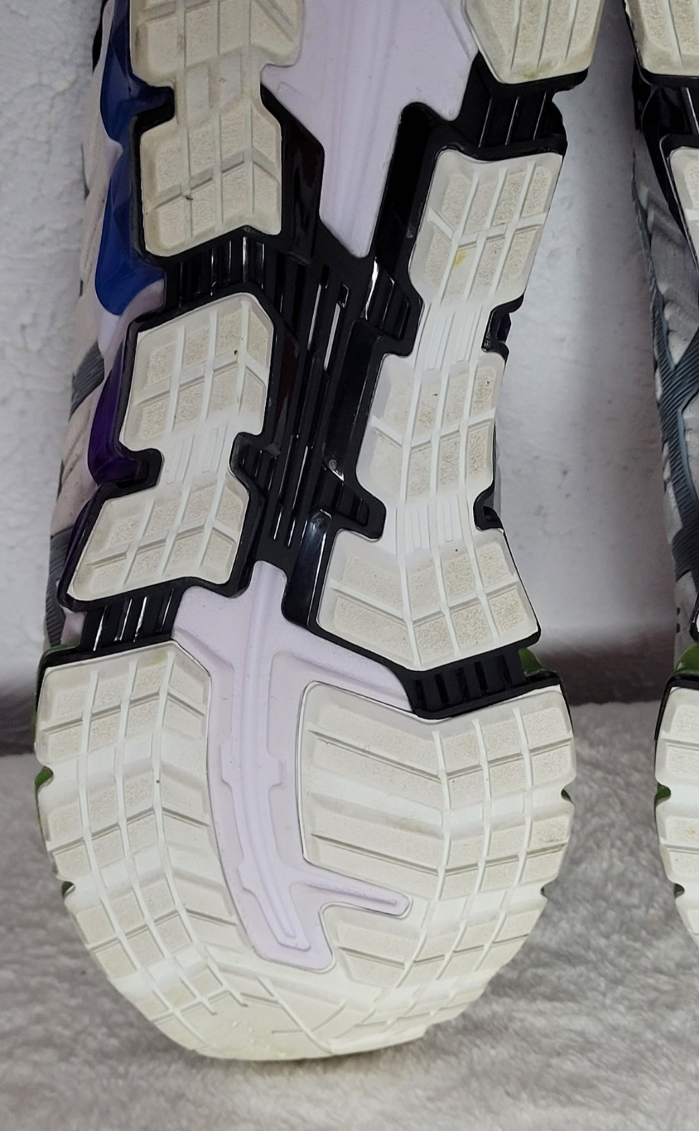 Asics US Men’s Size 8 Gel Quantum 360 Running Shoes White/Sheet Rock