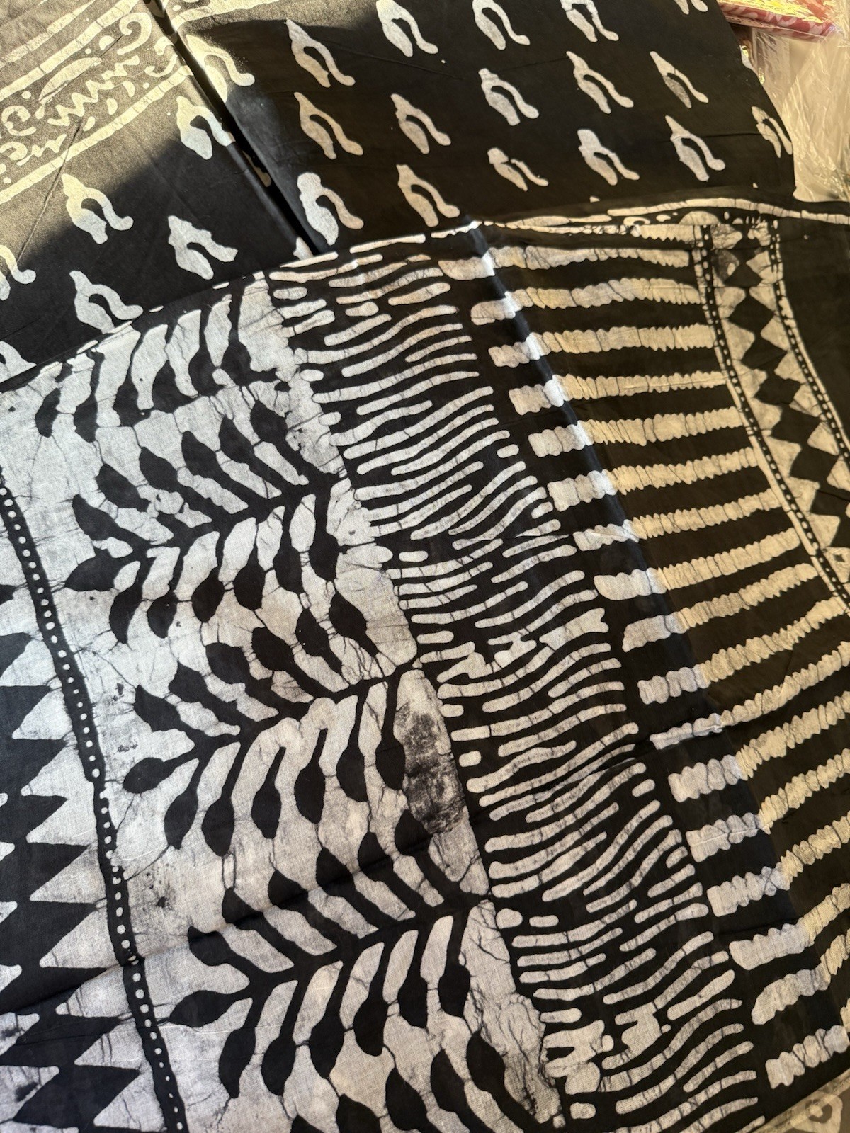 NEW 🆕, Cotton BATIK SAREE. ( Item#L2756 ) including blouse piece. Only $33