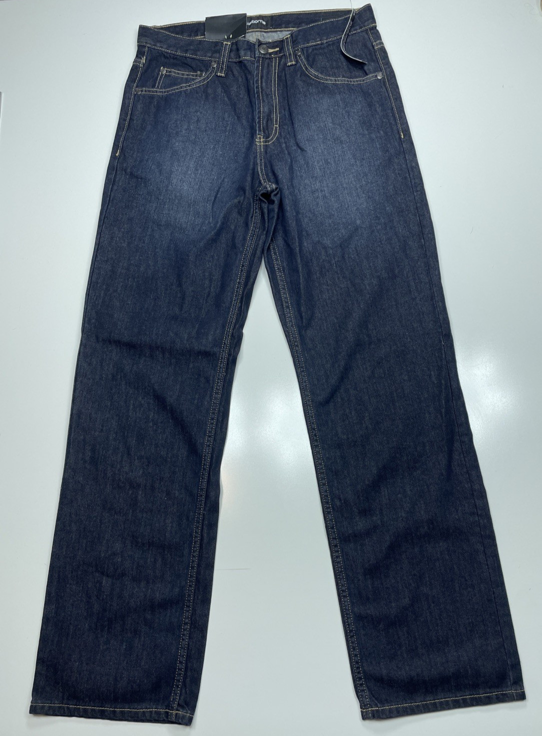 NWT Claiborne Jeans Mens 30×32 Blue Denim Dark Wash Castro Straight Relaxed Fit