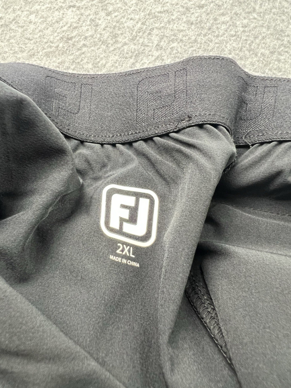 FootJoy FJ Elastic Black Men’s Workout Training Shorts Size 2XL 8″ Inseam NWT