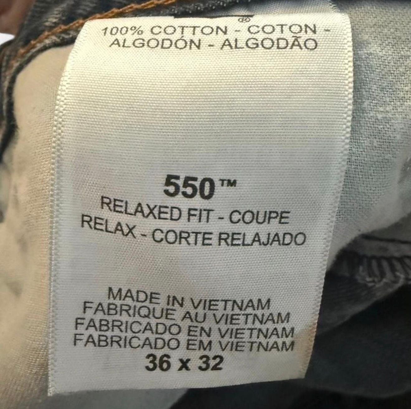 Levi’s 550 Relaxed Fit Jeans 36×32