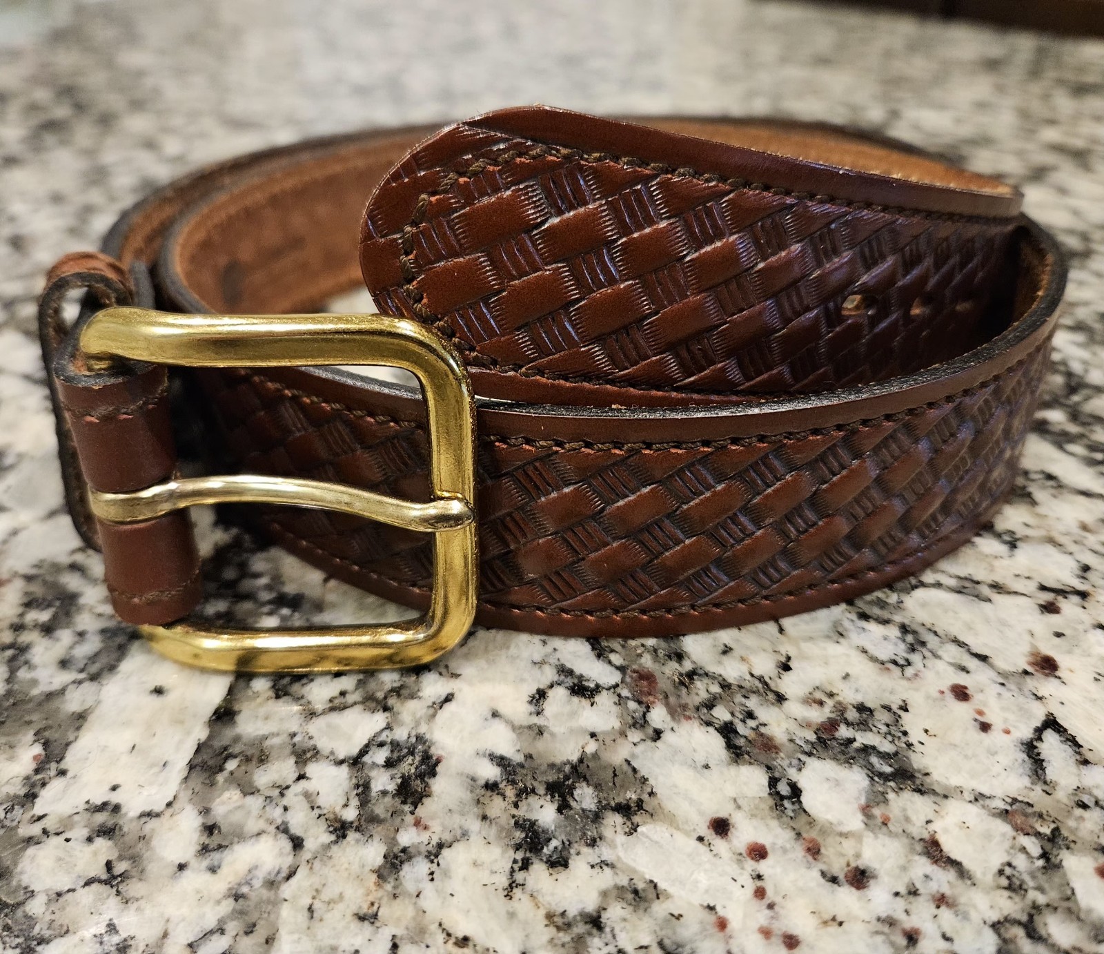 NWOT Rare Chambers Leather Money Belt 38 Brown Basketweave USA Hidden Zip, 1.5″
