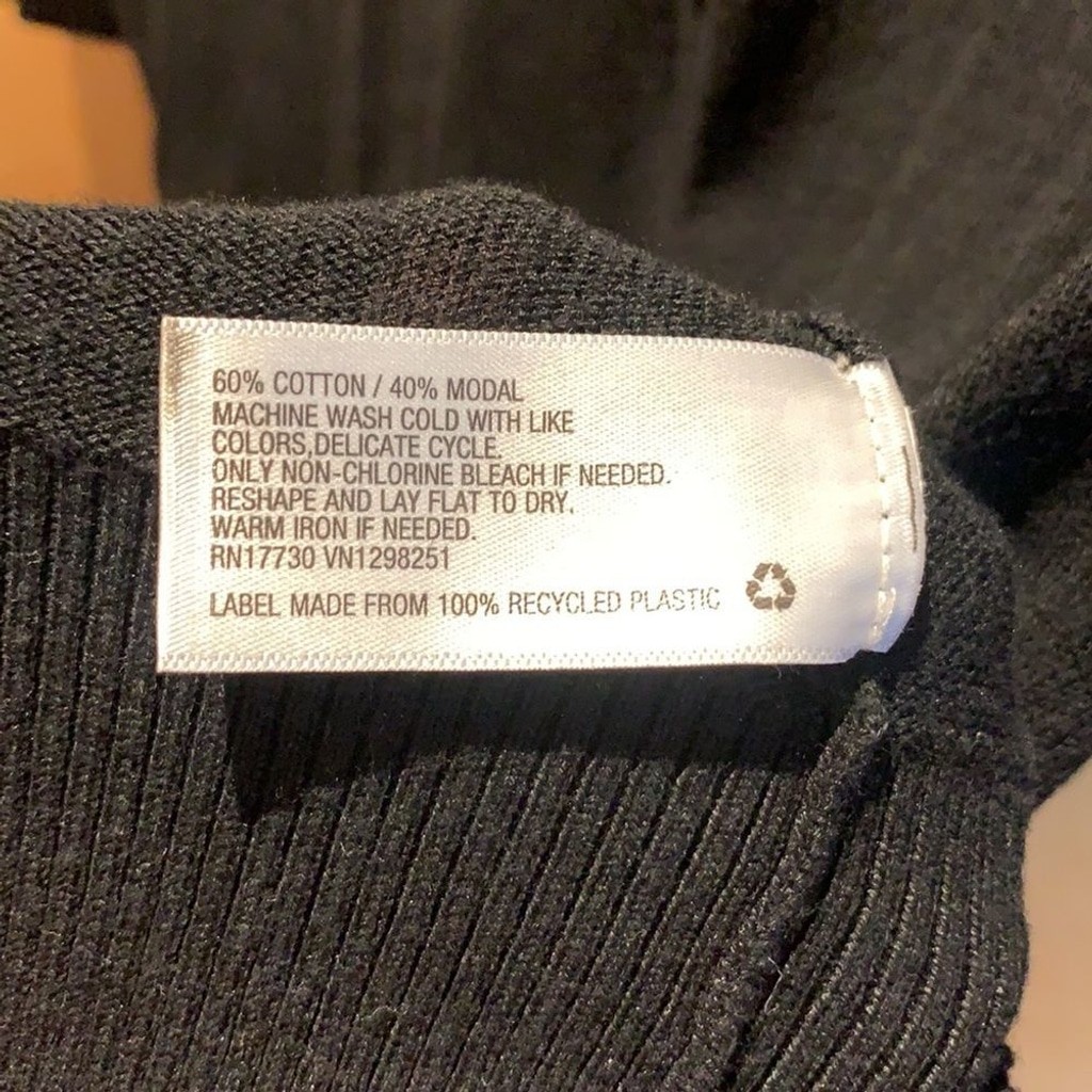 EUC Basic black sweater