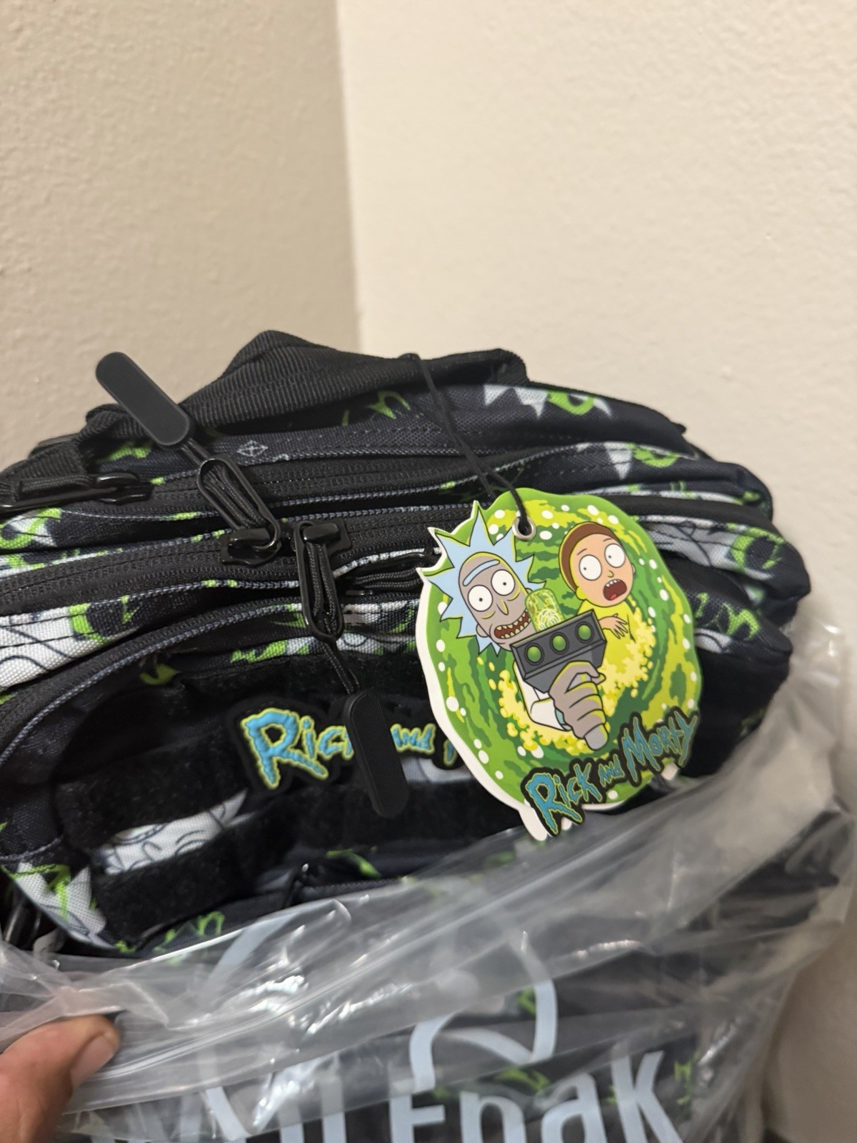 WOLFpak Backpack Black/Green Rick and Morty Graphic Print BRAND NEW 25L