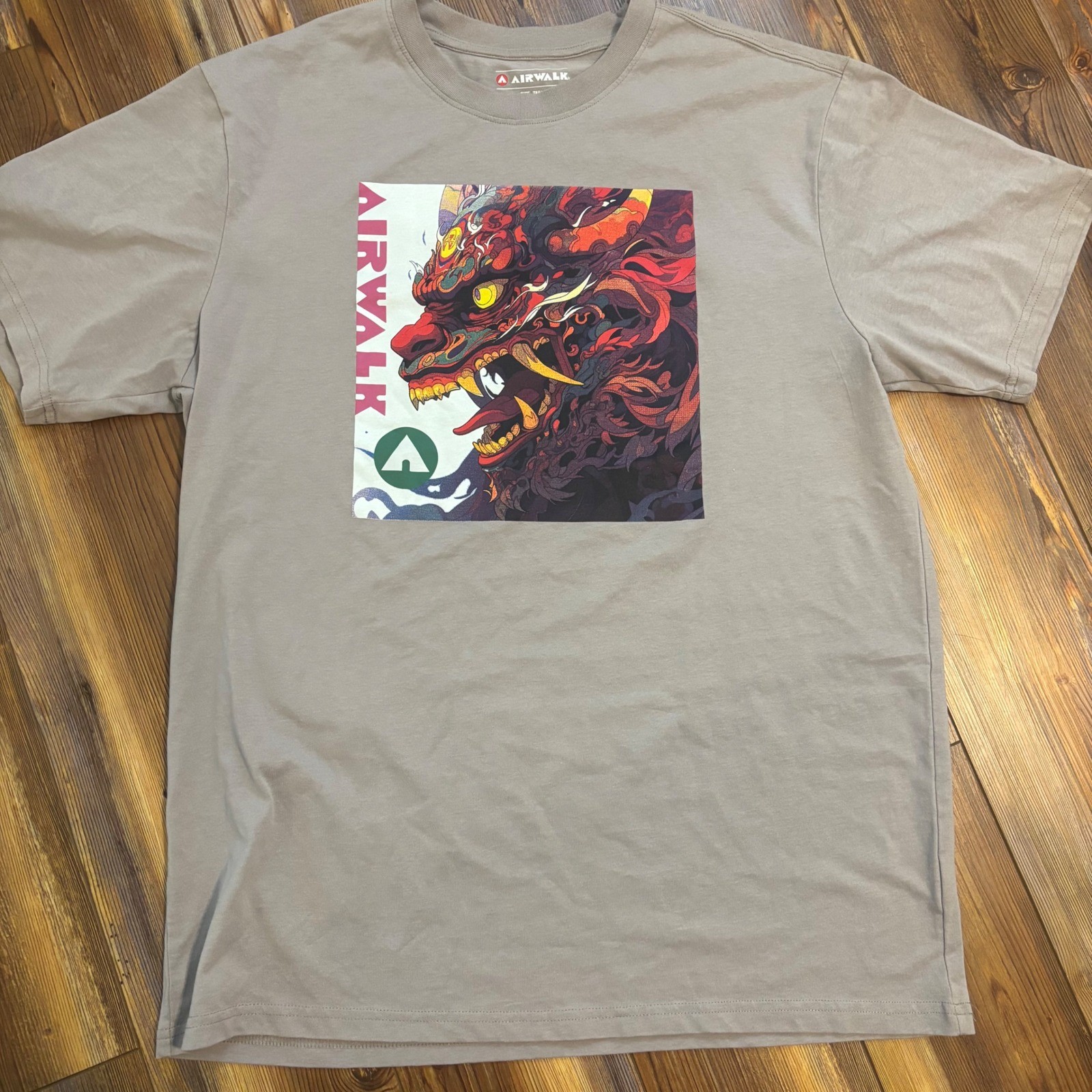 NWOT Airwalk Mens Graphic T-Shirt Sz XL Tan Dragon Oni Skate Streetwear