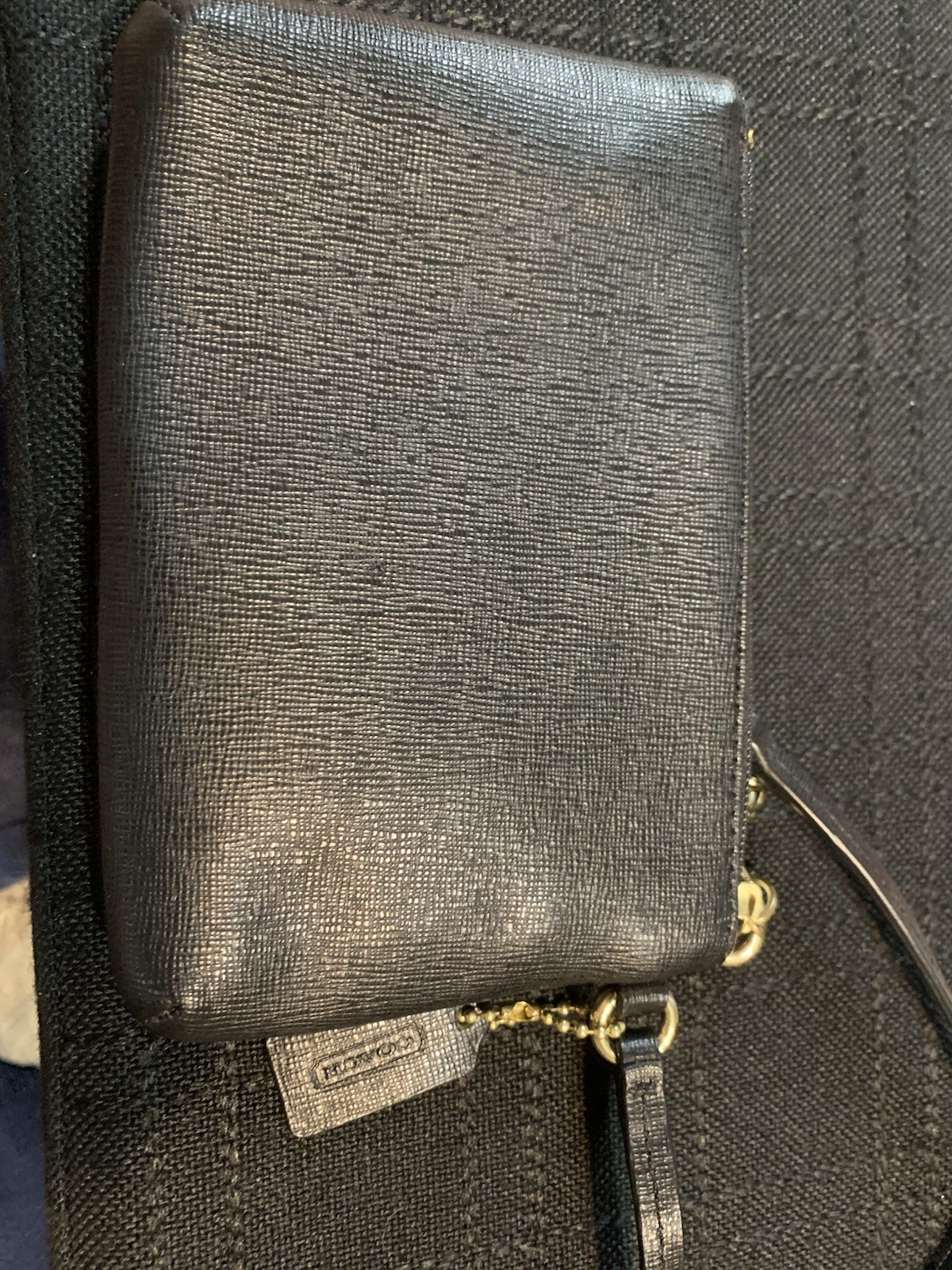 Small Black Leather Coach Wristlet Preowned Excellent Condition 6 X 4 Inches