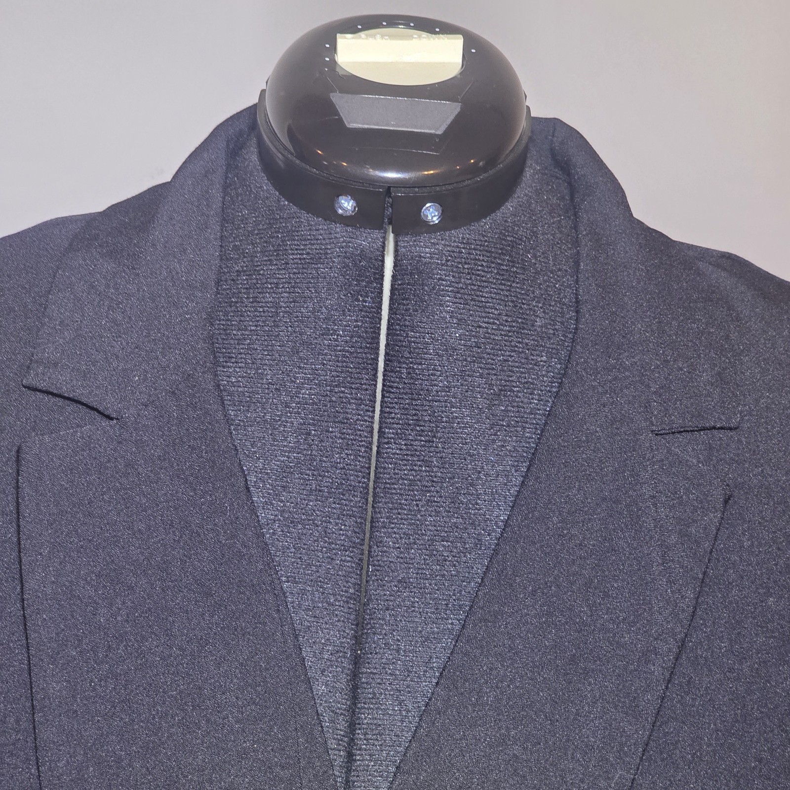 Torrid Size 4 Black 3/4 Sleeve Blazer Missing Button