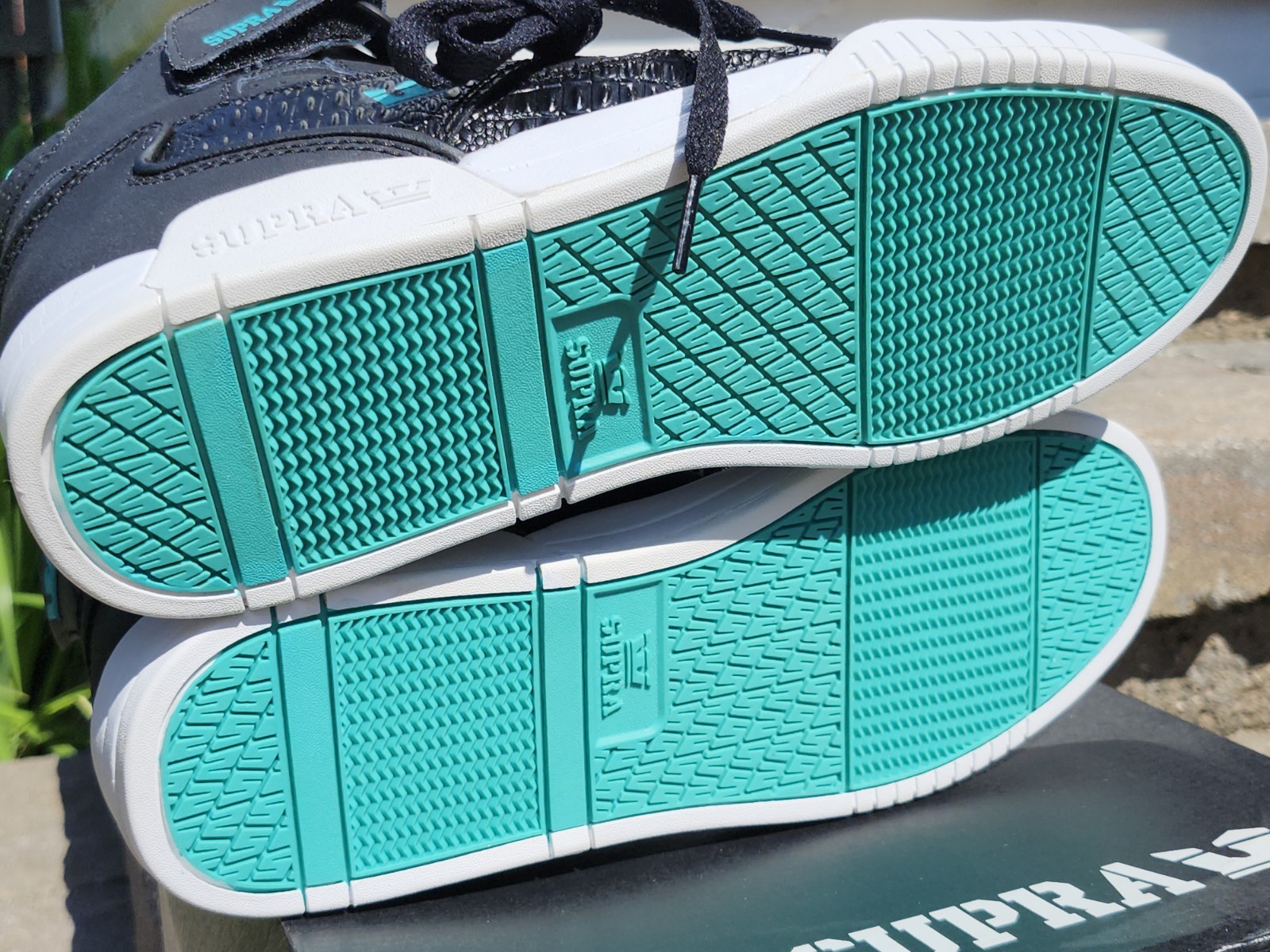 RARE SUPRA BLEEKER! SKATEBOARD SHOES! Size 10.5 NIB Black Croc Aqua Teal Hi Top