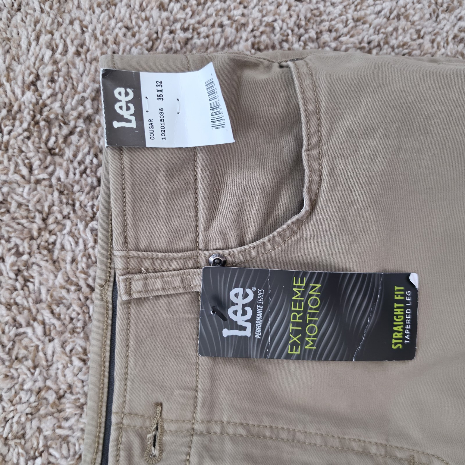 Lee Extreme Motion Men’s Khaki Straight Fit Pants 35×32 NWT