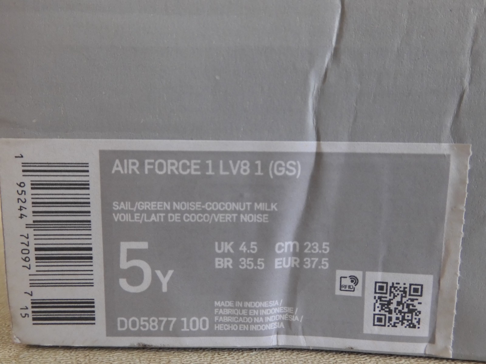 Nike Air Force 1 (GS) Triple Black Black-Black-Black Sz 5Y [314192-009]