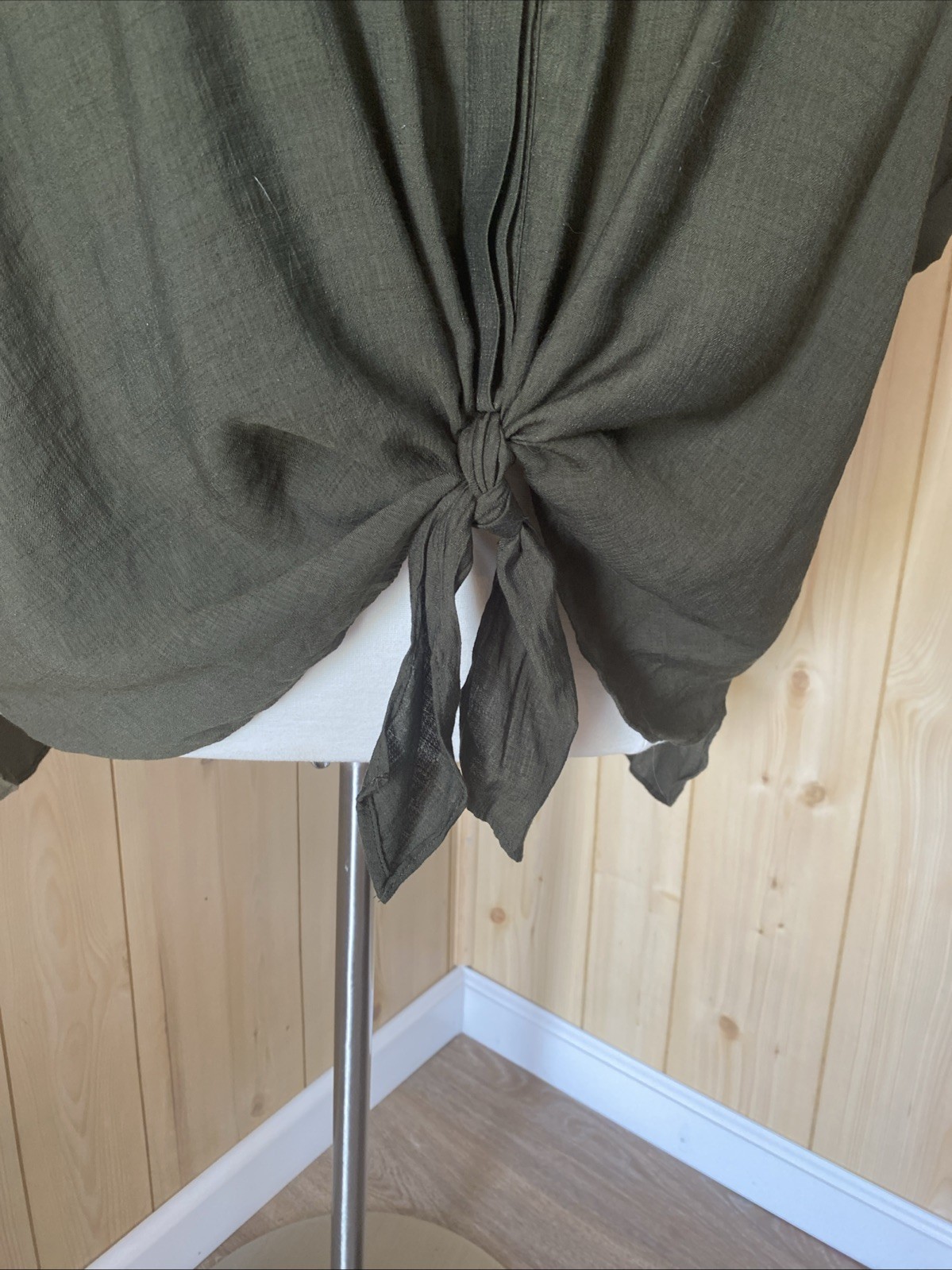 City Chic Olive Green Lightweight Button Blouse Tie Front. XXL (24)