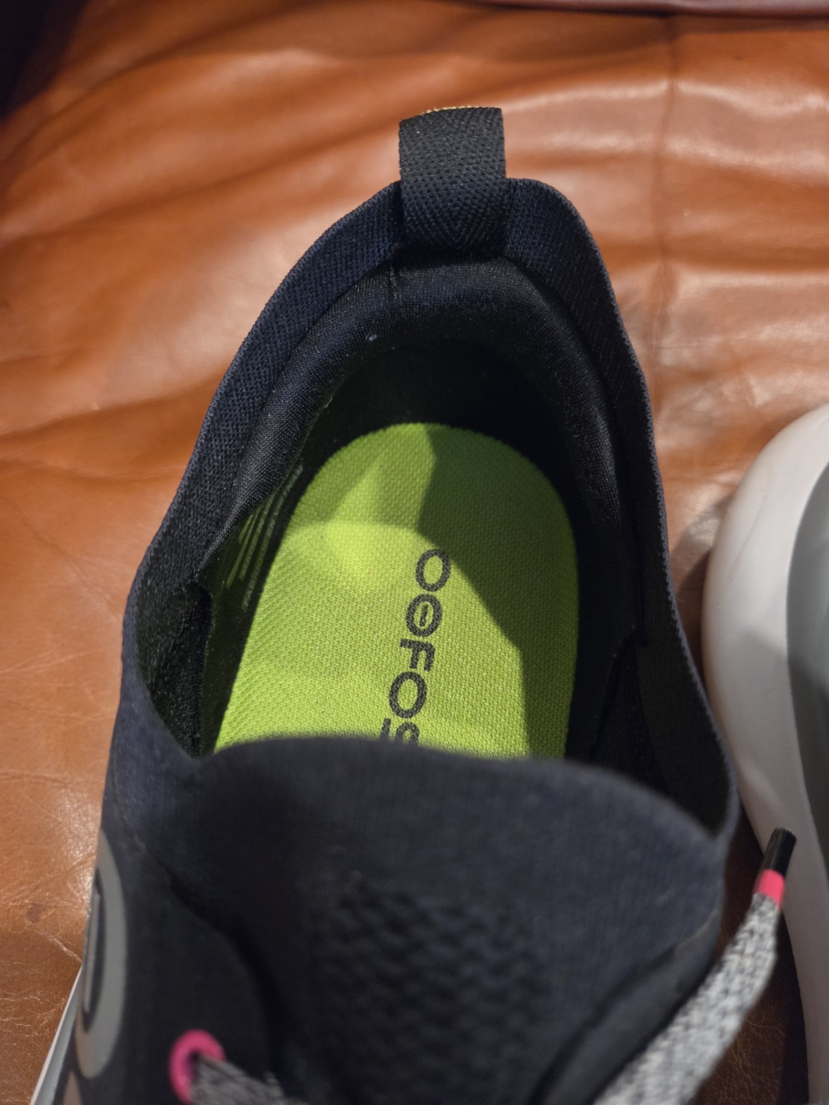 OOFOS OOMY STRIDE RECOVERY Sneakers Womens 11 Black Gray OOFOAM TECHNOLOGY