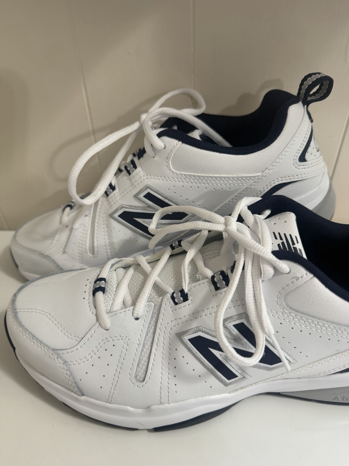New Balance 608 v5 Men’s Leather Cross Trainers New White Size 9.5 D