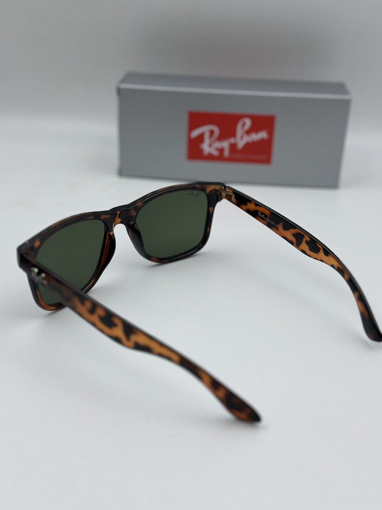 Premium Retro Polarized Sunglasses for Men & Women UV Protection Stylish Frame