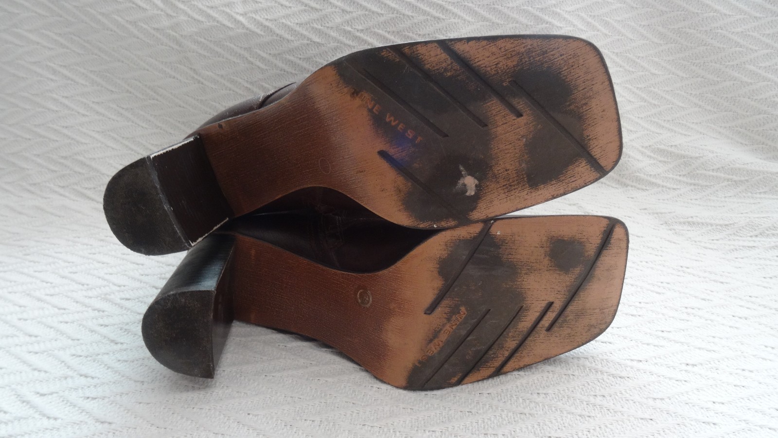 NINE WEST Women’s Rand Size 10 1/2 Medium 10.5 M Mid Calf Boots Brown Leather