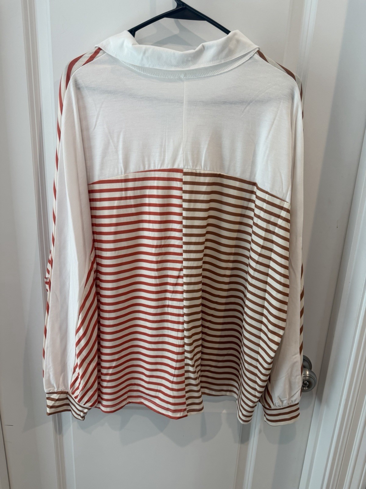 Striped Shirt With Pockets On The Chest Size Large Oversized
