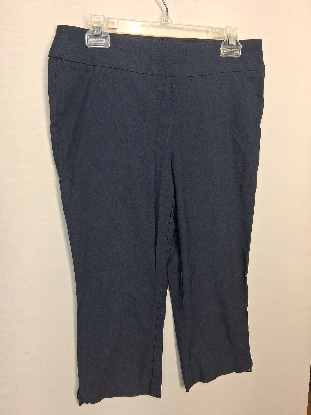 COUNTERPARTS Pull-On Dress Capri with Metal Accents at cuff Size M Navy Blue