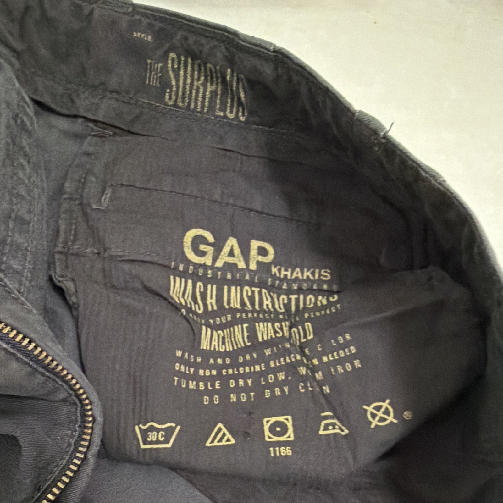 Gap Men’s Gray Slim Fit Twill Chino Straight-Leg Pants Flat Front 36
