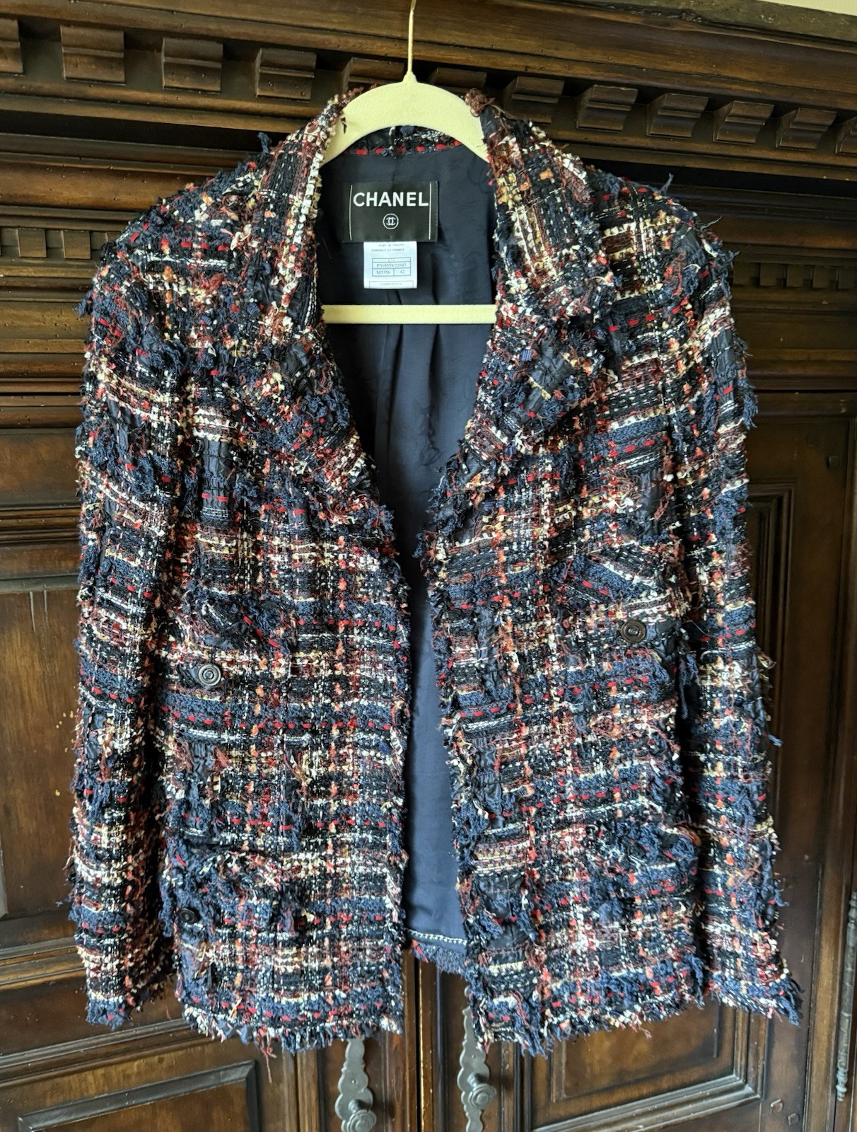 CHANEL 07A Fantasy Tweed Jacket P31955V21843 M5356 Gold CC Buttons FR 42