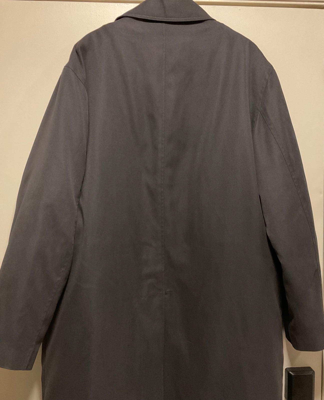 London Fog rain coat zip out lining Men’s size 42 Regular Black