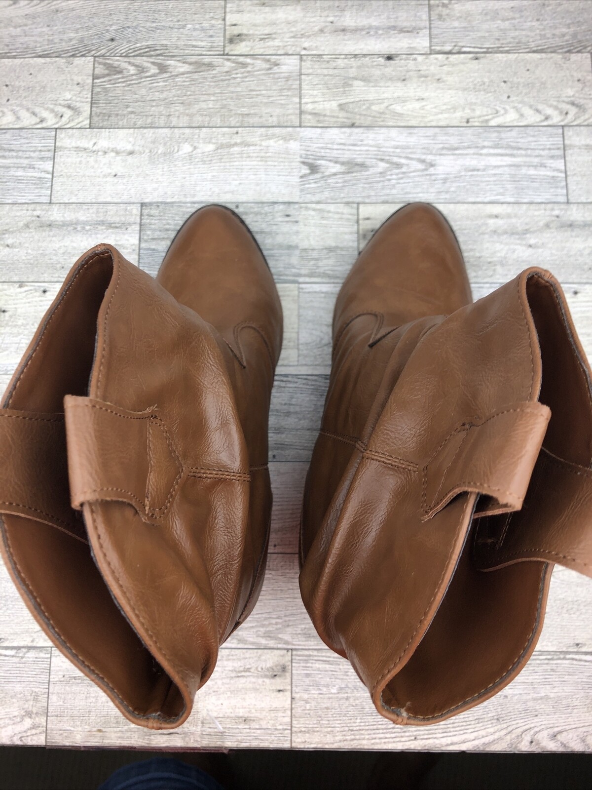 Charles Albert 100% vegan leather slouch calf brown heel cowboy boots 8 women