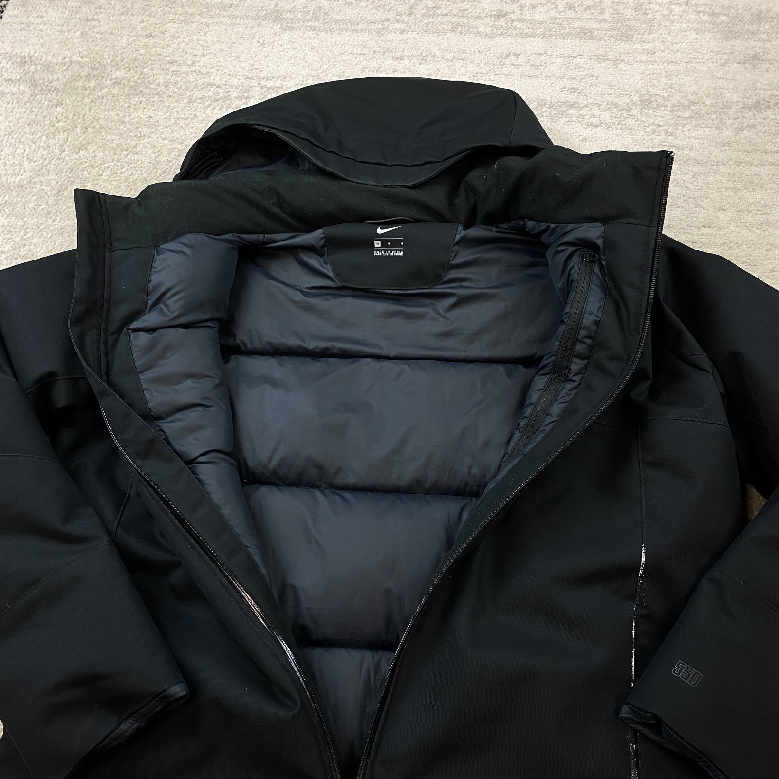 Nike Team Training 550 Down Fill Hood Puffer Jacket Medium Black Quilted 915036