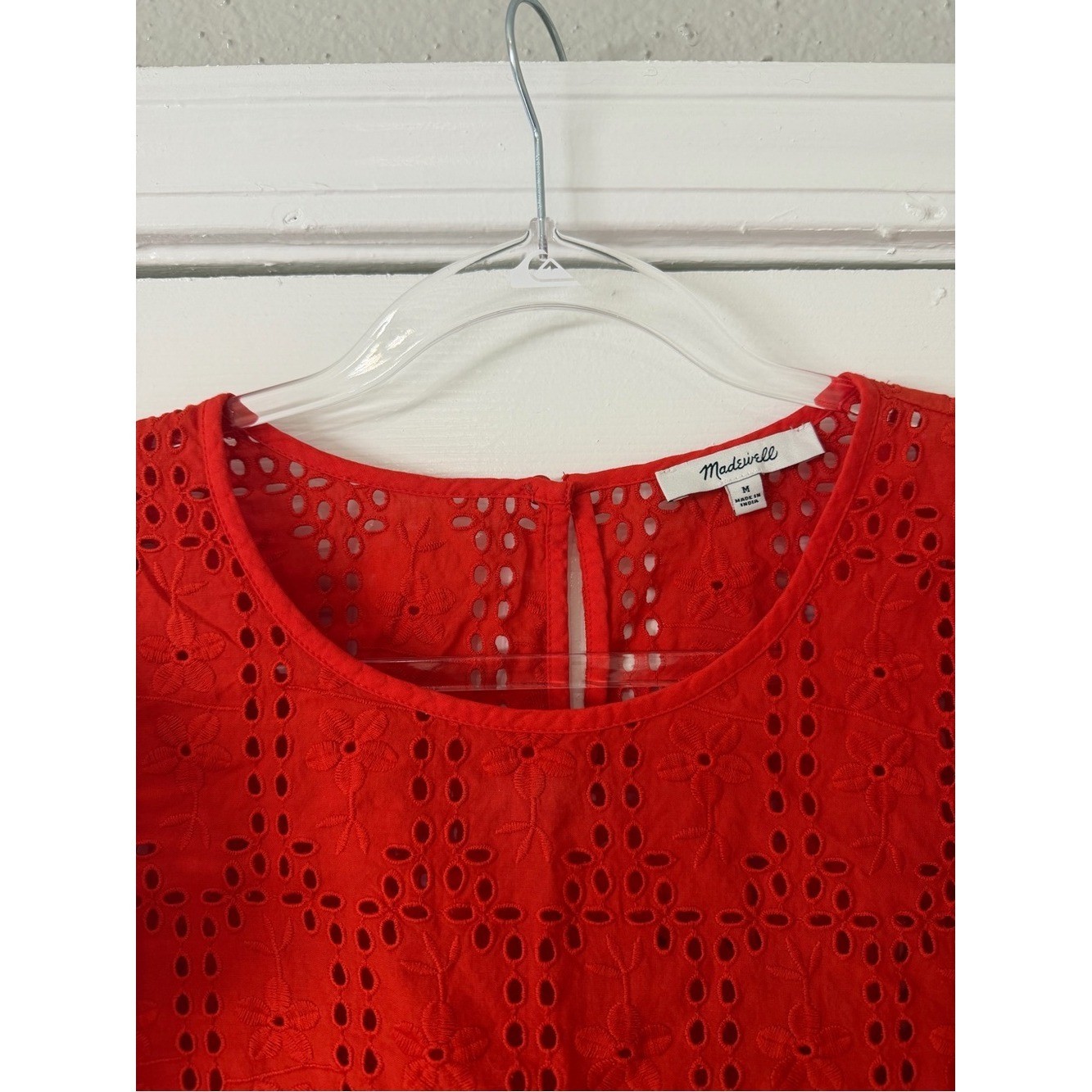 Madewell Red Eyelet Flutter Sleeve Top Size Medium 100% Cotton Boho Cottagecore