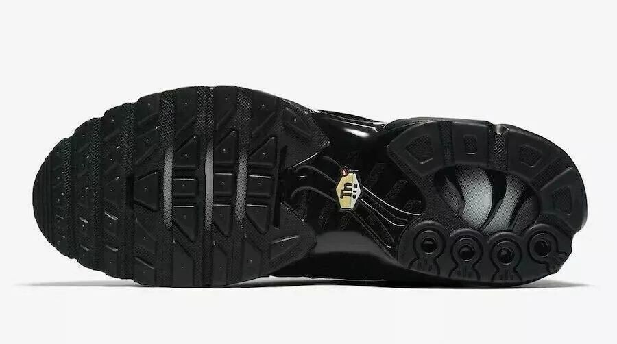 New Nike Air Max Plus TN Men’s All black Cool air cushion shoes Black