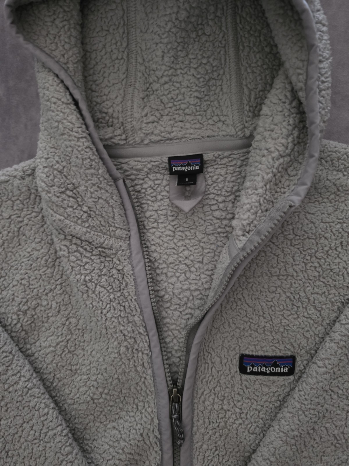 SKU0117 Patagonia Sherpa Fleece Hoodie Women’s Small Gray Half Zip Pullover Cozy