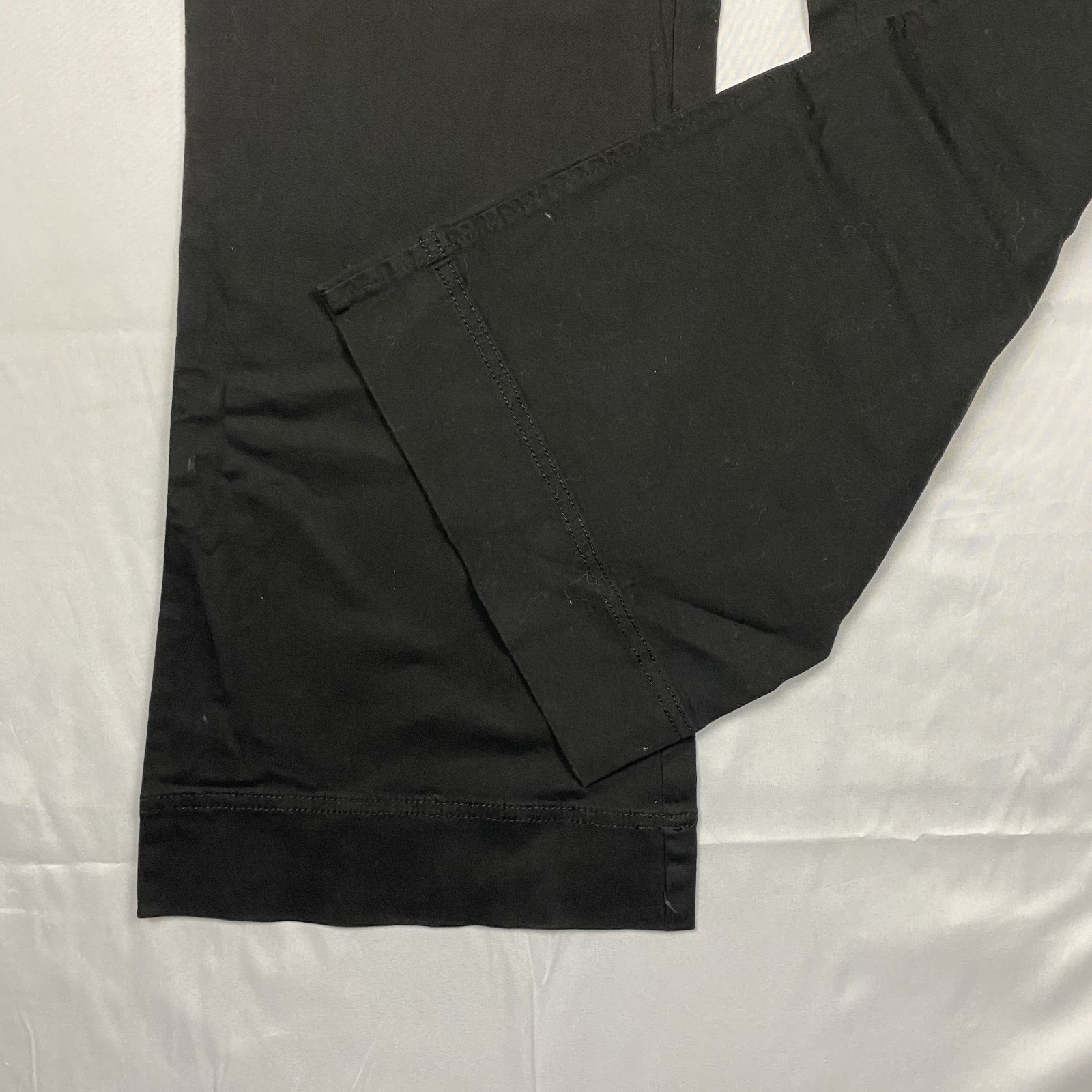 Cato Classic Womens 18 Black Pants Sits Below Waist Relaxed Thigh Cotton Stretch