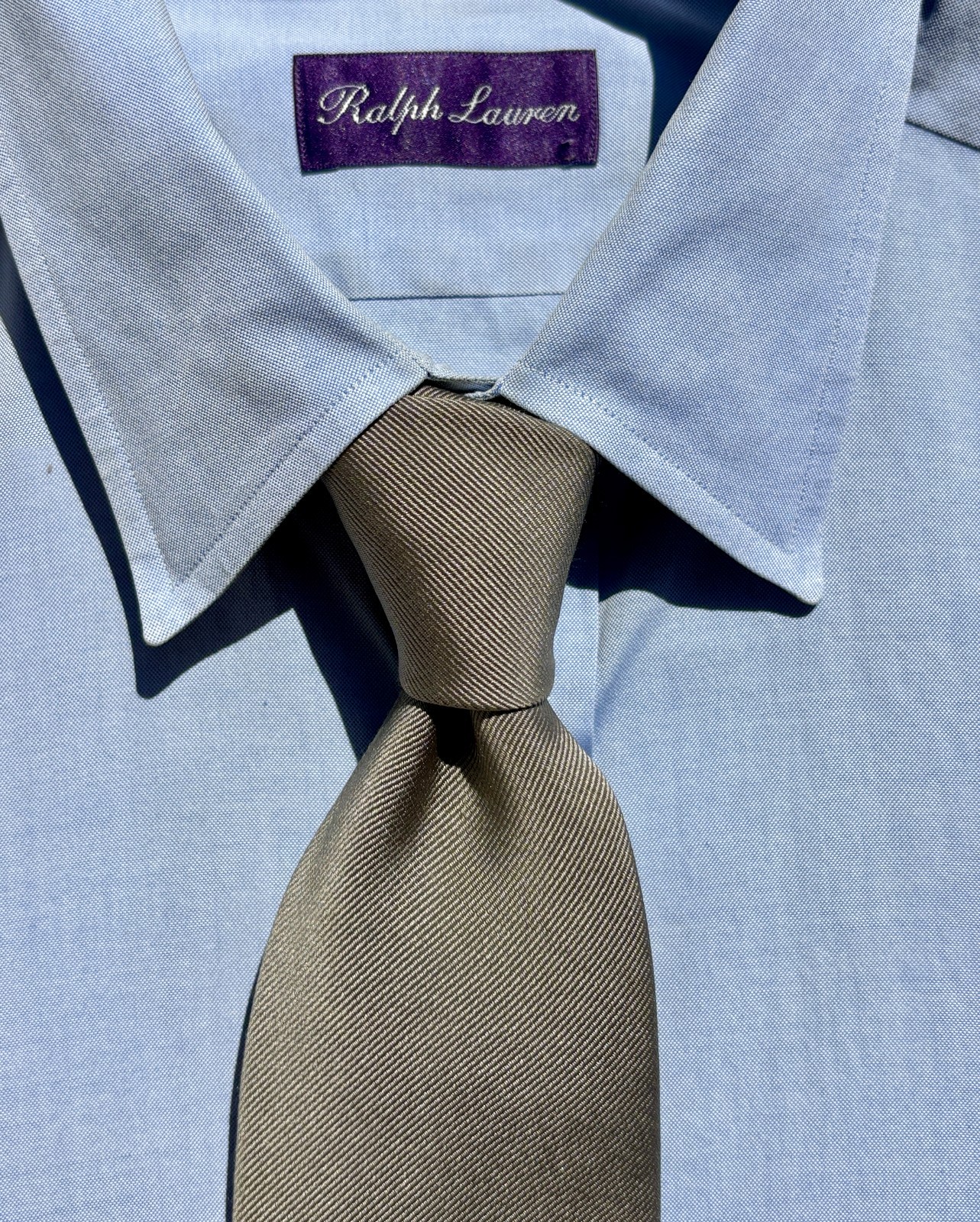 Ralph Lauren Purple Label Solid Silver / Grey Silk Necktie – Italy – $235.00
