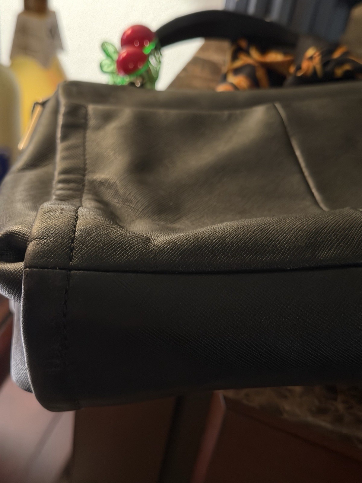 Coach Black Satchel Top Handle Turn Lock Zip Crossbody Strap