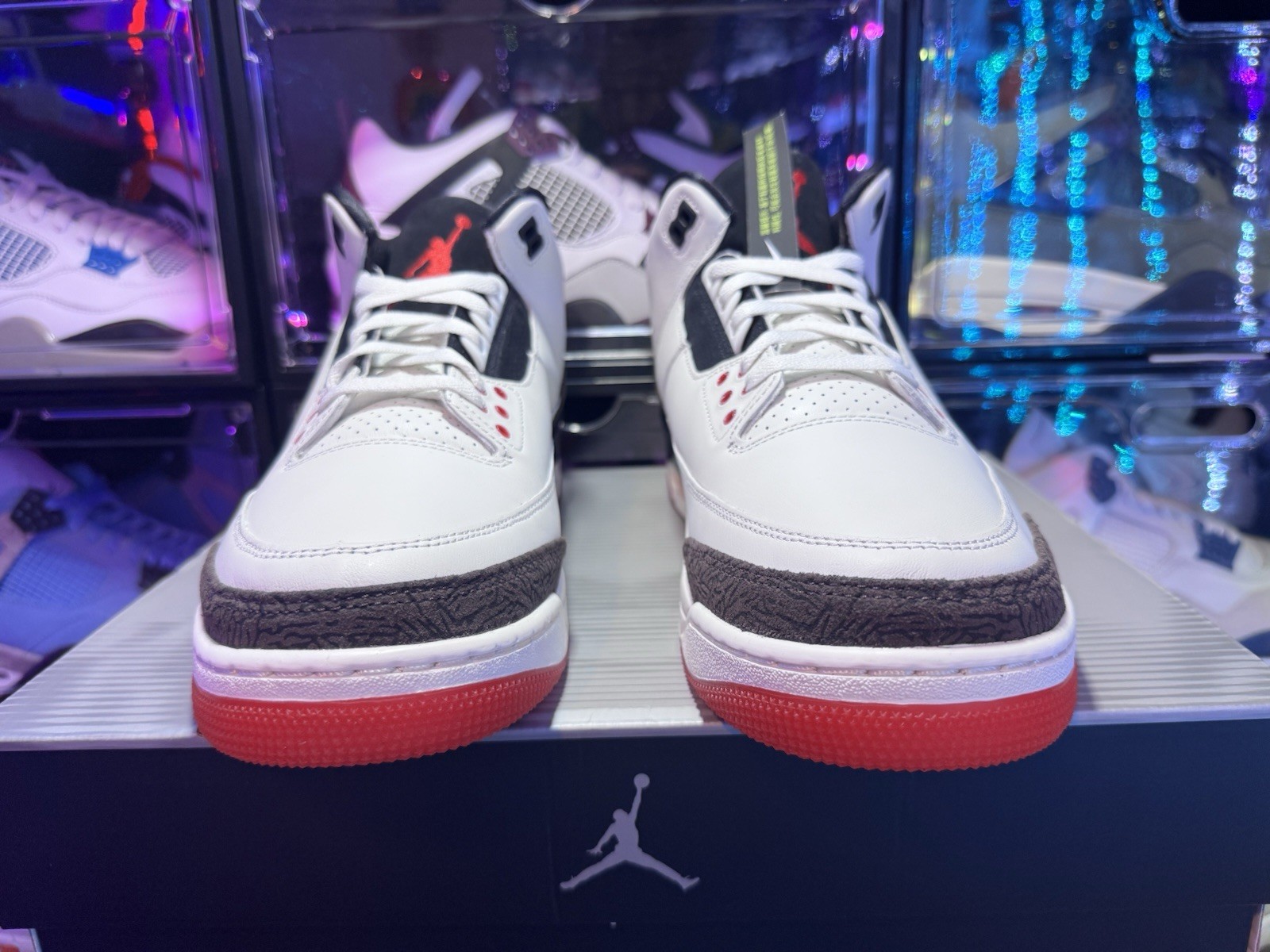 Size 12.5 – Air Jordan 3 Retro World’s Best Dad