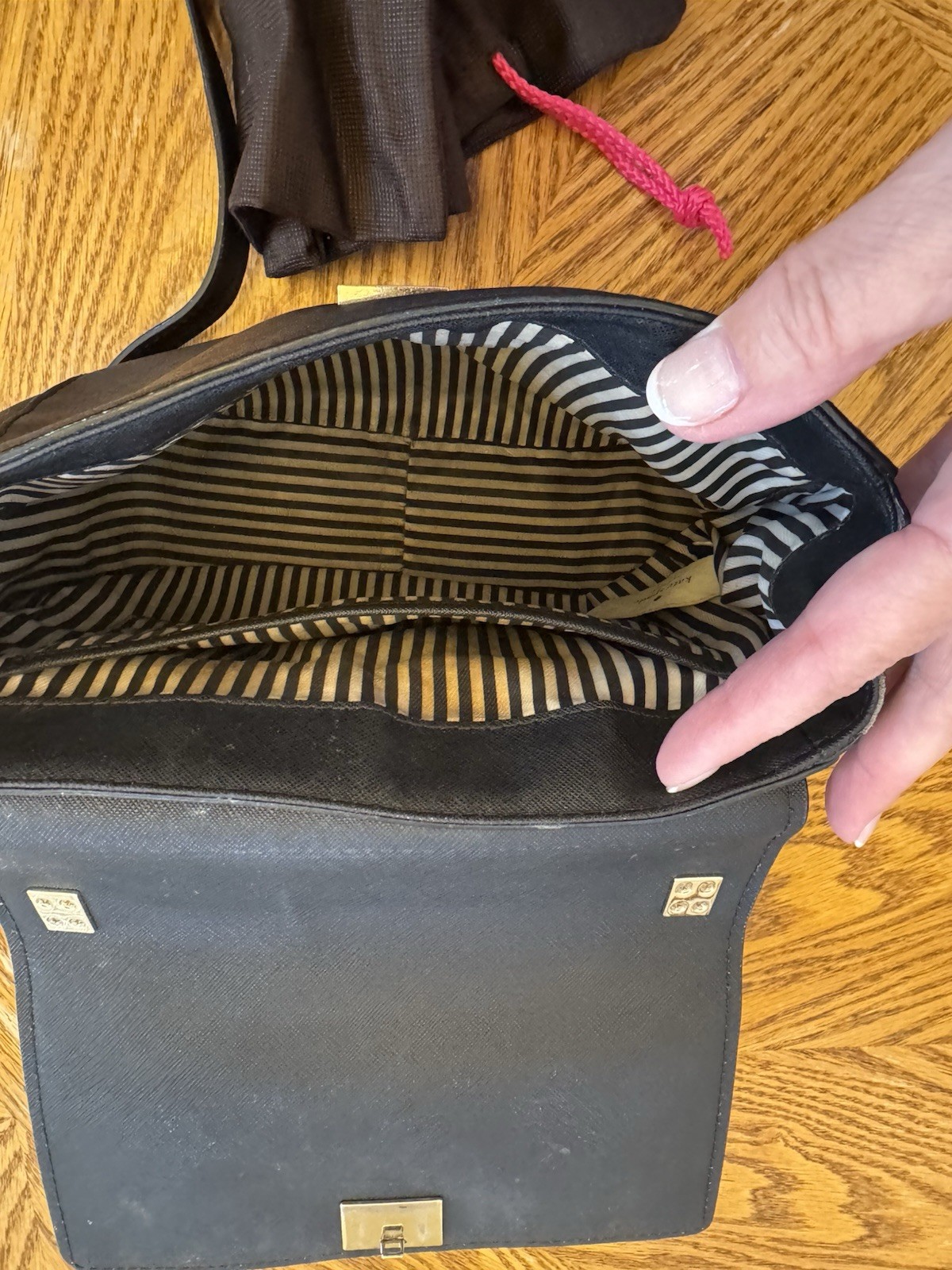 kate spade cameron street Byrdie crossbody bag in black leather w/ gold hardware