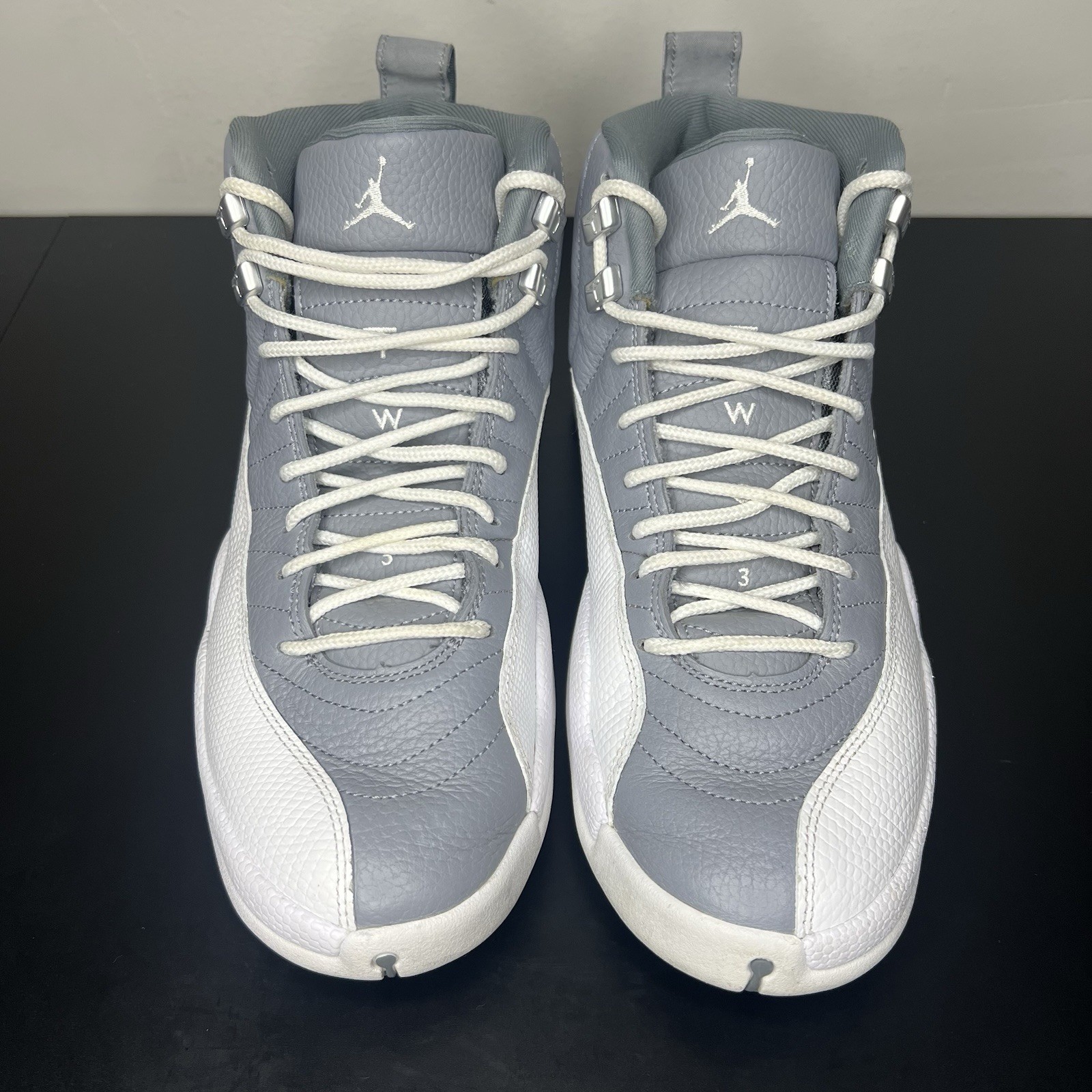 Size 9.5 – Jordan 12 Stealth 2022