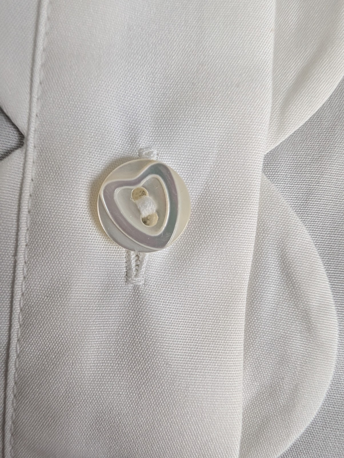 $650 New Escada white Cotton scallop collared button top blouse 40 10 L