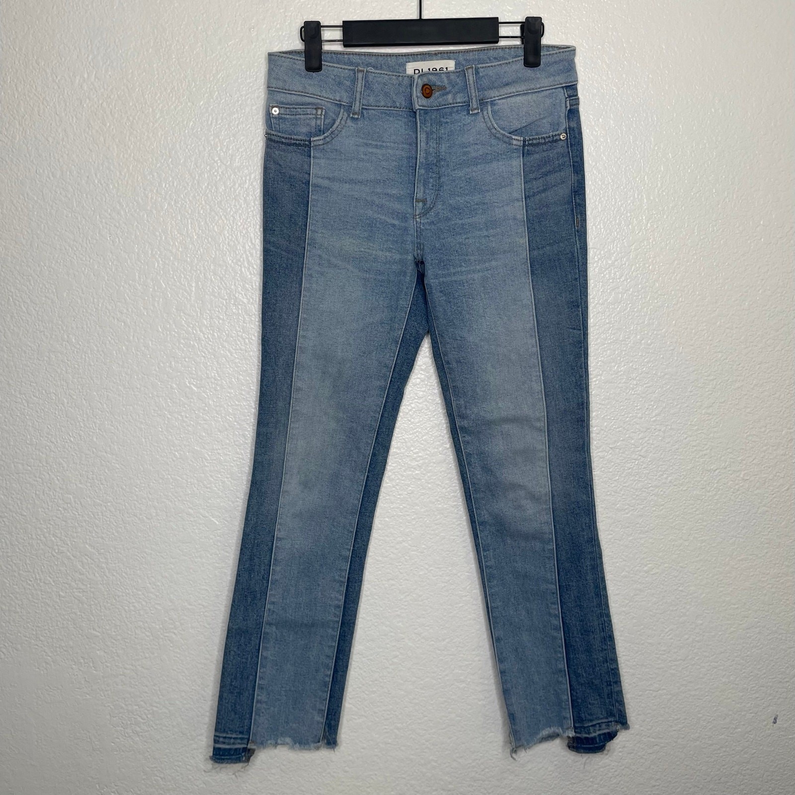 DL1961 Mara Straight Ankle Jeans Two Tone Colorblock Raw Hem Blue Size 26