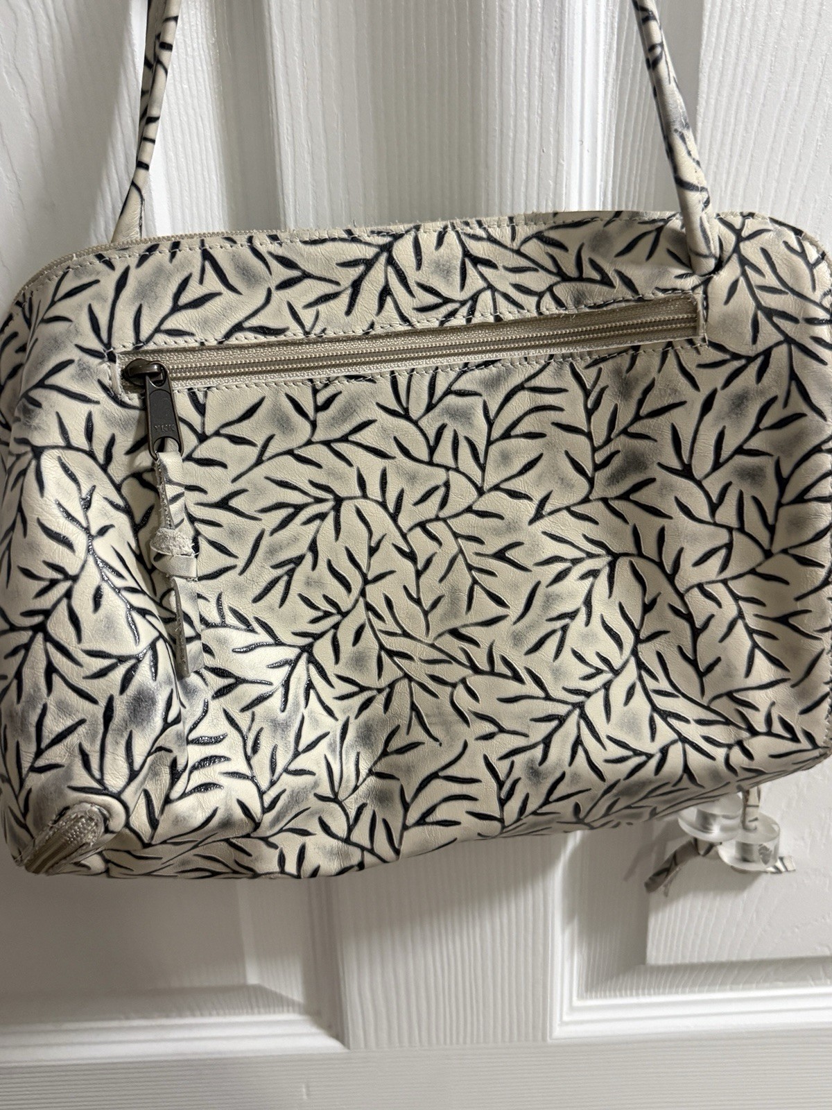 Carol Hearty Handmade Leather Crossbody Bag Cream Black Leaf Print Artisan
