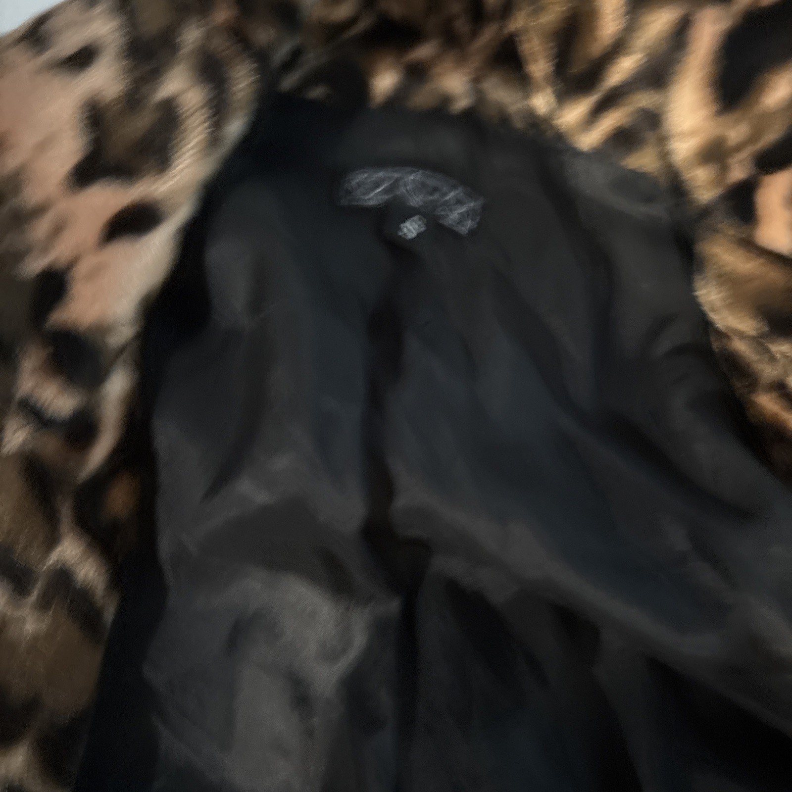 Women’s cheetah print coat size S cool design