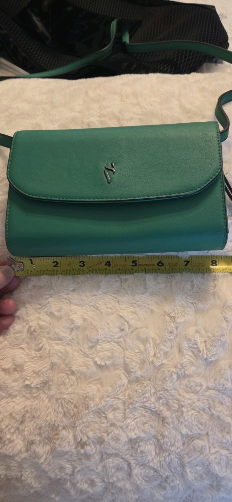 SIMPLY VERA WANG GREEN CROSSBODY HANDBAG