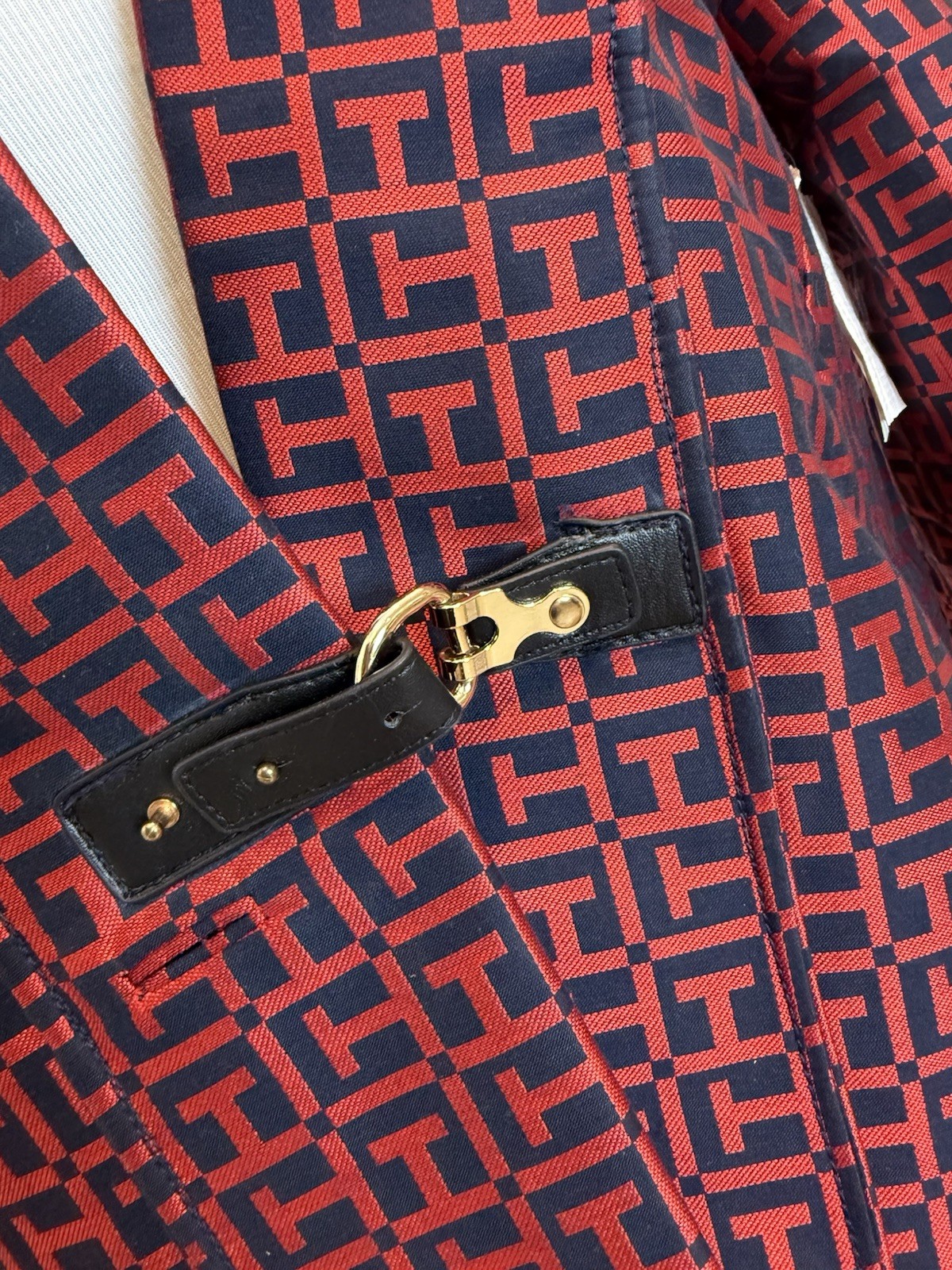 Tommy Hilfiger Pattern XL Red/Blue Geometric Full Zip Gold Buckle Collar Jacket
