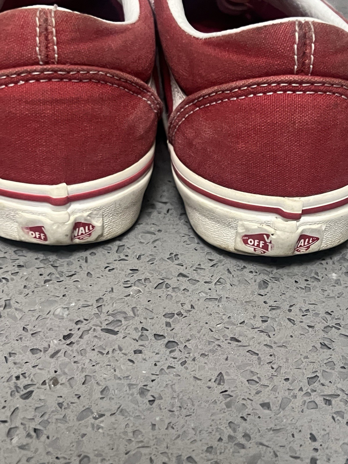 Vans Sneakers (Men 5.5 / Women’s 7)