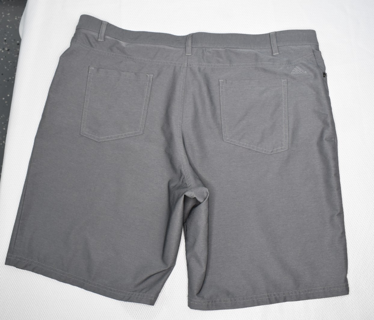 adidas Size 40 Men’s Flat Front Nylon Poly Spandex 5-pocket Golf Shorts Gray