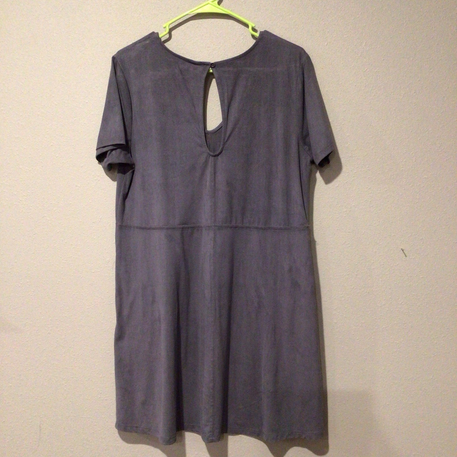 Altar’d State Blue Solid V-Neck Velour T-Shirt Dress Short Sleeve Pockets Knee L